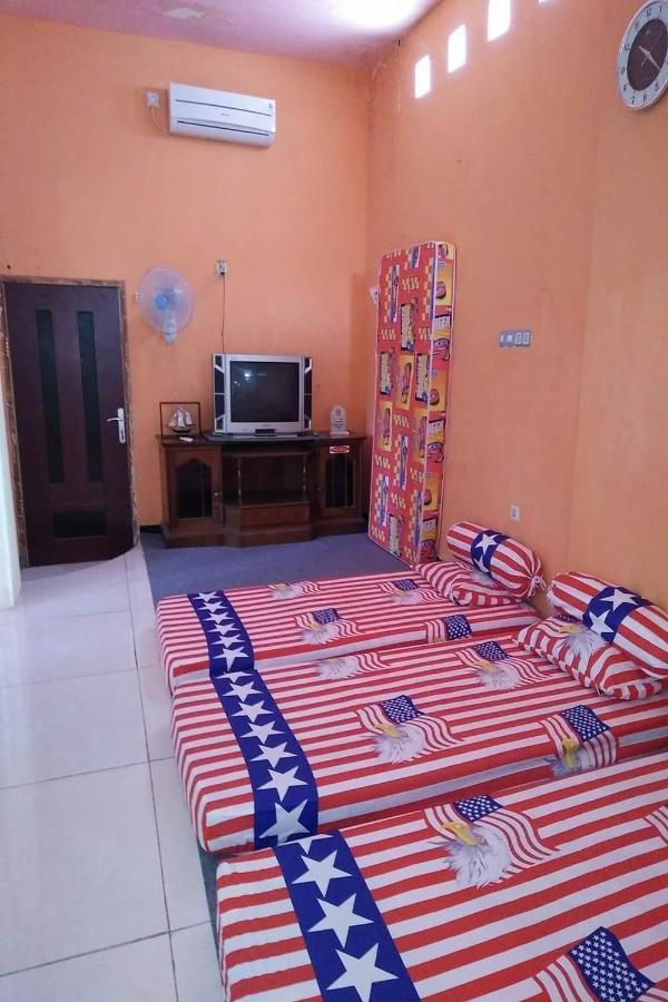 Ganeta Homestay Syariah Сидоарджо Экстерьер фото