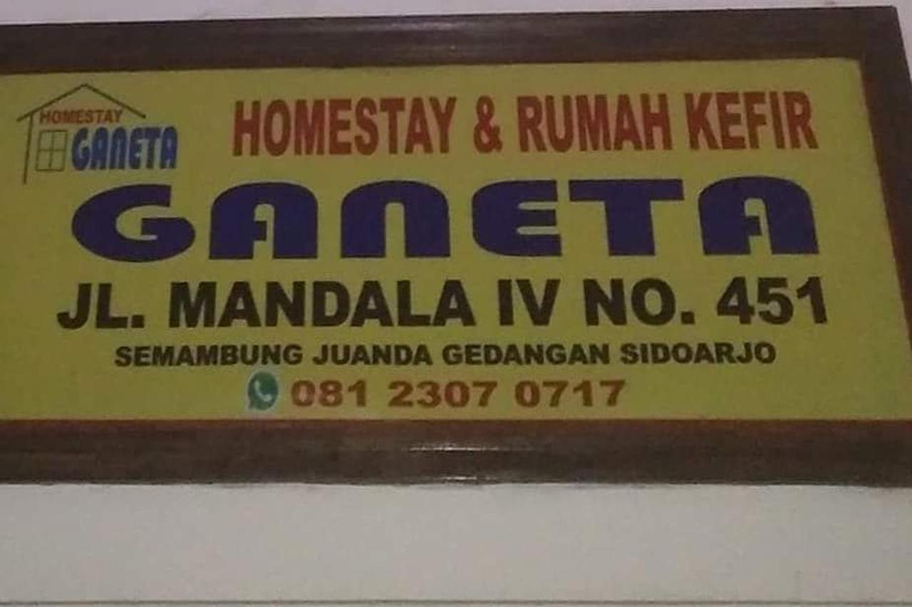 Ganeta Homestay Syariah Сидоарджо Экстерьер фото