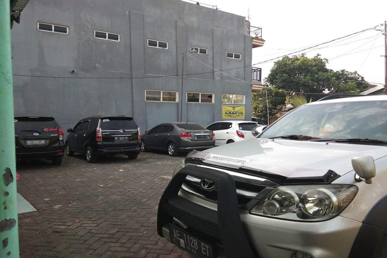 Ganeta Homestay Syariah Сидоарджо Экстерьер фото